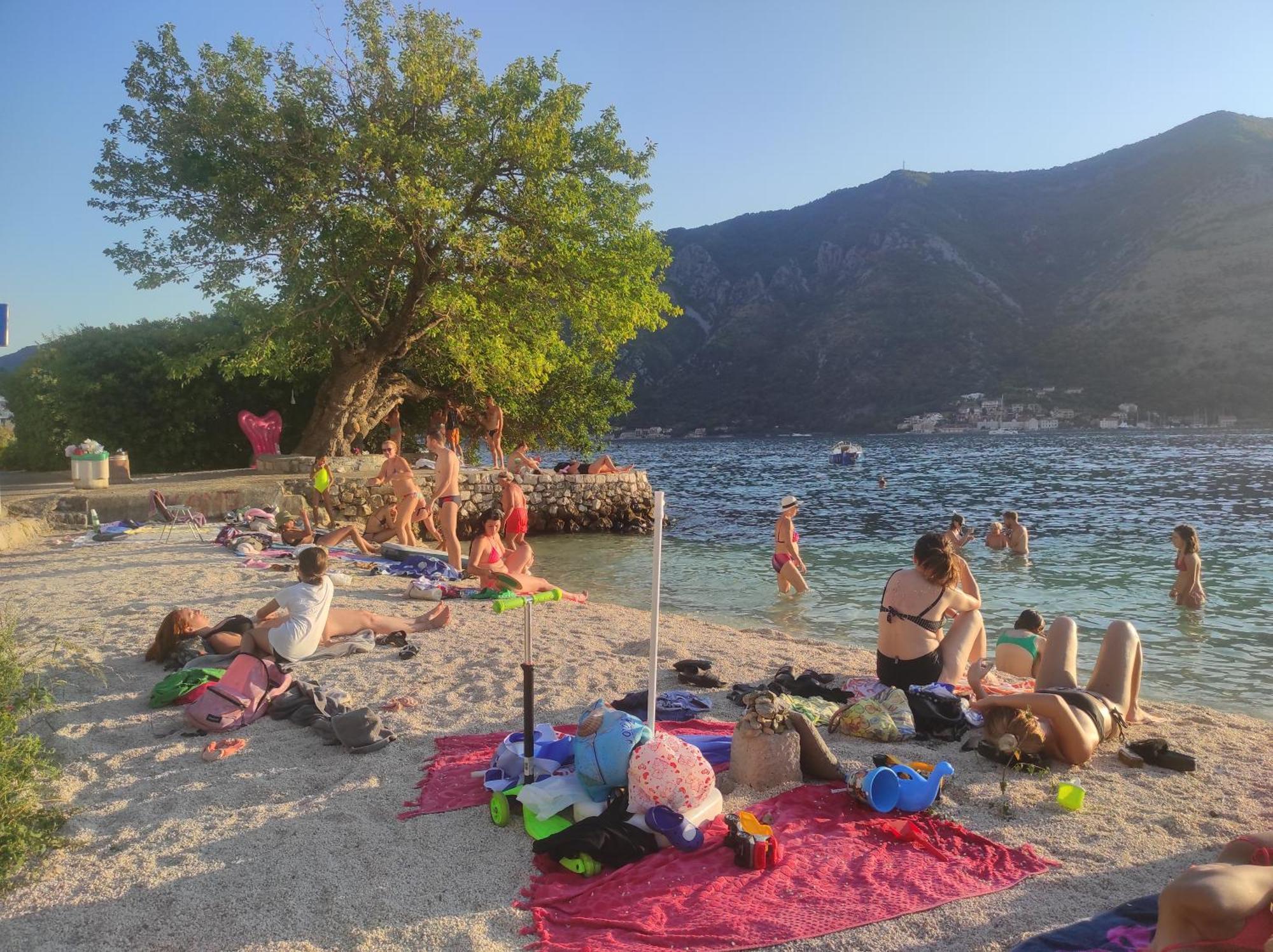 Cozy Nest, 350M To Beach, Free Parking, Wi-Fi Kotor Exterior foto